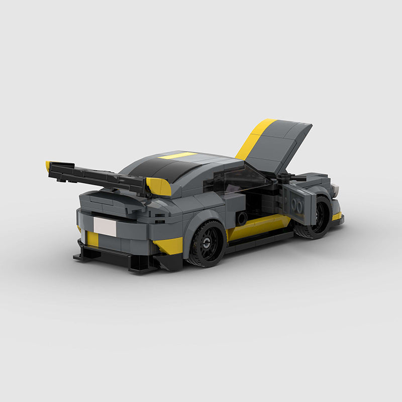 Mercedes C63 AMG V2