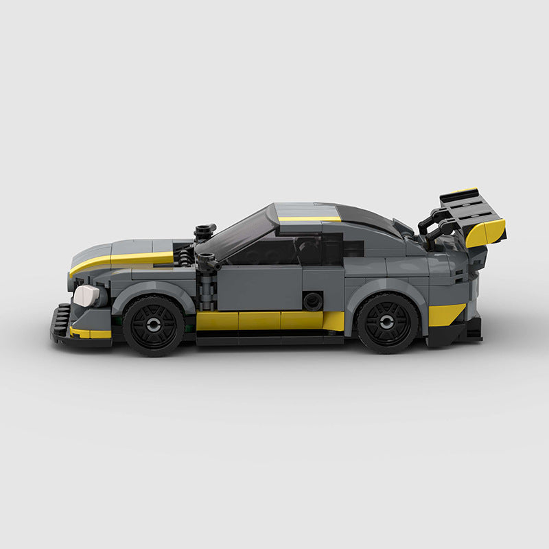 Mercedes C63 AMG V2