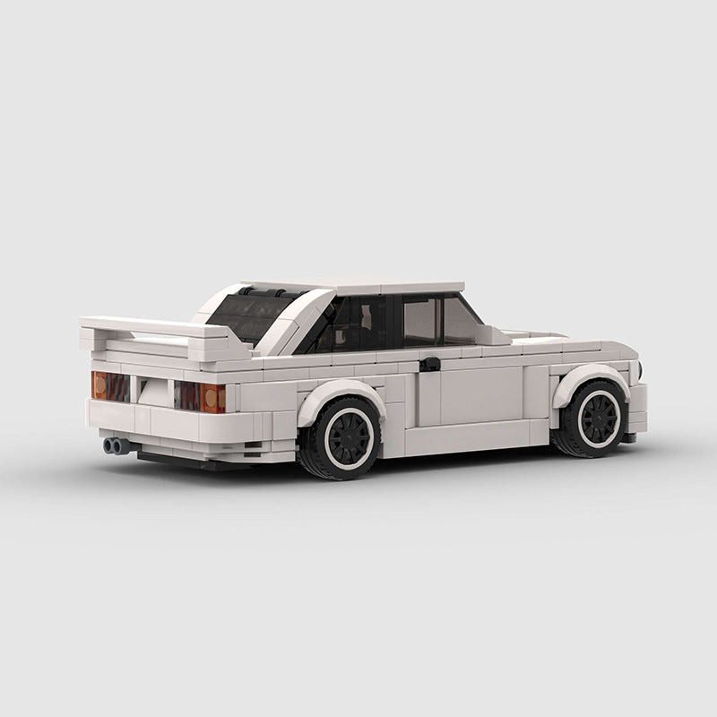 BMW M3 E30 | White Edition